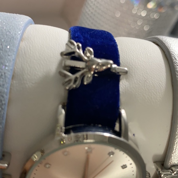 NWT JUICY COUTURE 3 BAND WATCH w/ CHARMS main image 7